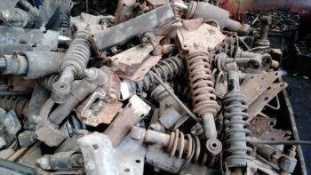 USED TRUCKS SHOCK ABSORBER PARTS FOR SALE
