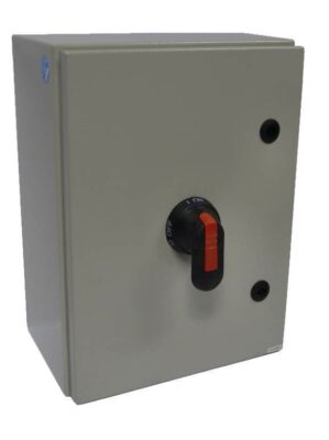 200AMP ISOLATOR WITH METAL ENCLOSURE ABB FRANCE-GENERIC-(1000335)