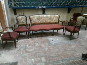 USED SEVEN SEATER SOFA FOR SALE