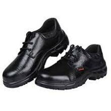 SAFETY SHOES 40 STG