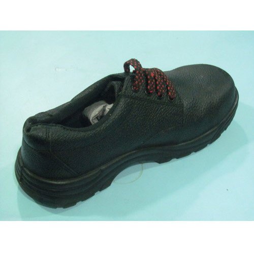 Vaultex House Keeping Safety Shoes