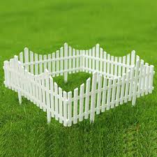 HYLAN Plastic White Edgings Garden Picket Fence – Grass Lawn Flowerbeds Plant Borders – Decorative Landscape Path Panels – Pack of 4 (Overall Length 9