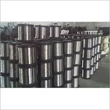 Hot Dipped Galvanized mild iron wire on spools