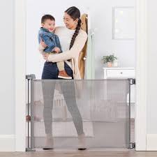 Occuwzz Retractable Baby Gate Roll and Latch Toddlers Gate Indoor/Outdoor (White 150cm x 86cm）